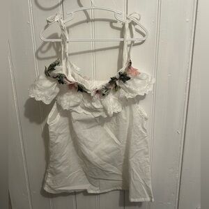 Humor Bear girls small White Floral lace tank top tunic